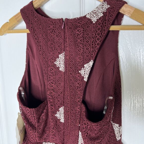 Altar’d State NWT Fit Flare Dress Small Burgundy Medallion Lace Sleeveless - Picture 9 of 9